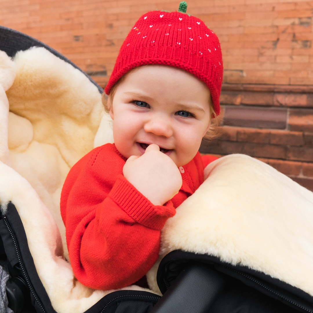 Baby im Fußsack